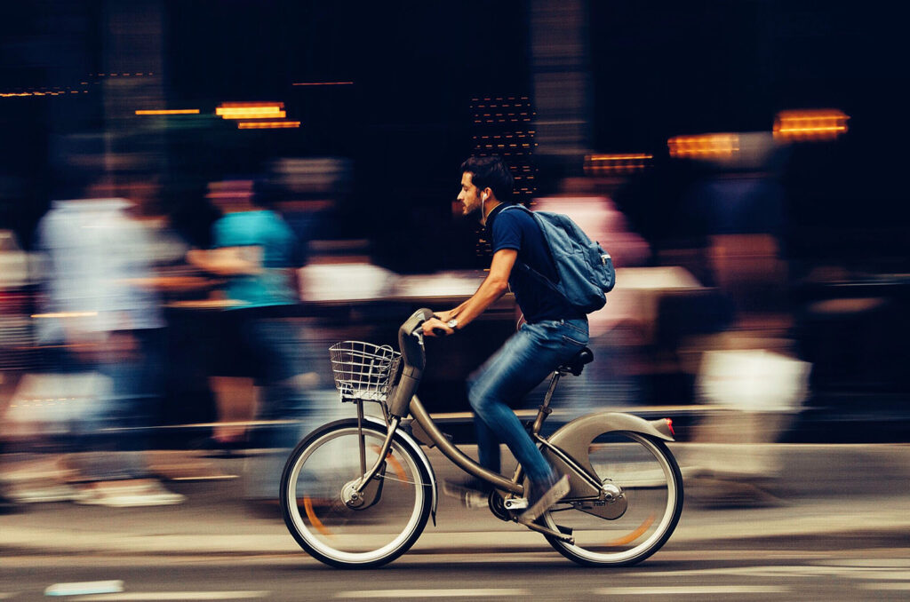 4-Bad-Cycling-Habits-That-Could-Be-Hurting-Your-Knees-OC-Ortho-Clinic 4-Bad-Cycling-Habits-That-Could-Be-Hurting-Your-Knees-OC-Ortho-Clinic