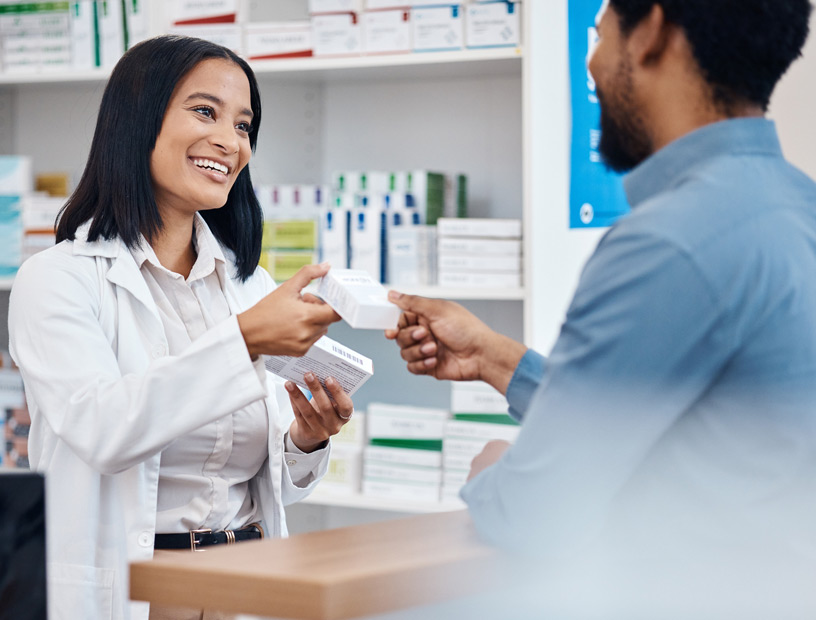 pharmacist-helping-customer